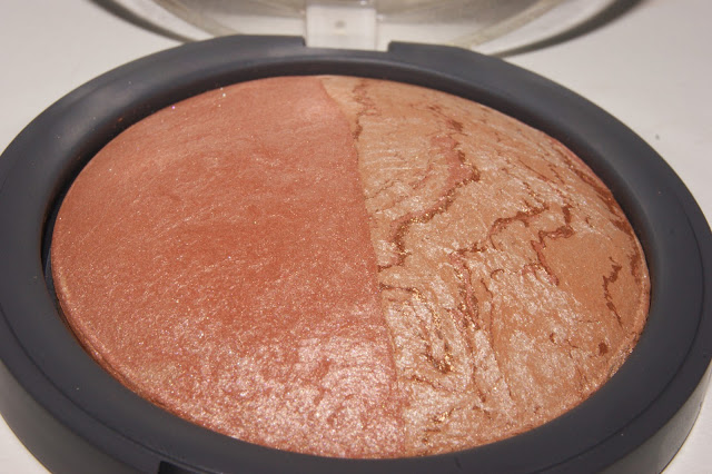 Accessorize Baked Bronzer Duo in Laguna