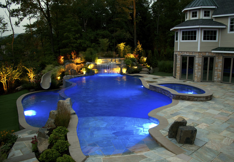 Amazing Backyard Pool Landscape Designs