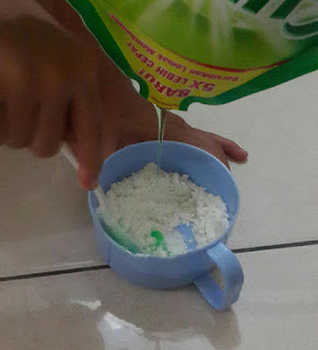 Fun Time #13 : Membuat Slime dari Tepung, Minyak & Sabun 