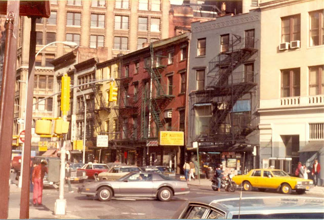 Broadway between 17th and 18th Streets, NYC, randommusings.filminspector.com