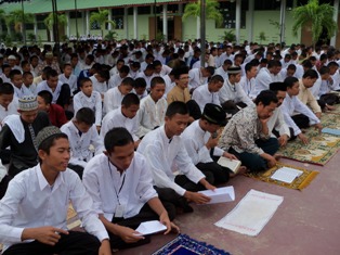 Kesiswaan smkn1 losarang: Peringatan Maullid nabi Muhammad 