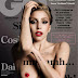 Lady Gaga vérvörös bimbót villant a GQ címlapján
