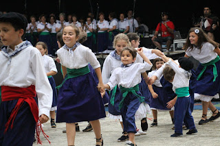 Alarde de danzas de Erreka-Ortu e Ibarra Kaldu