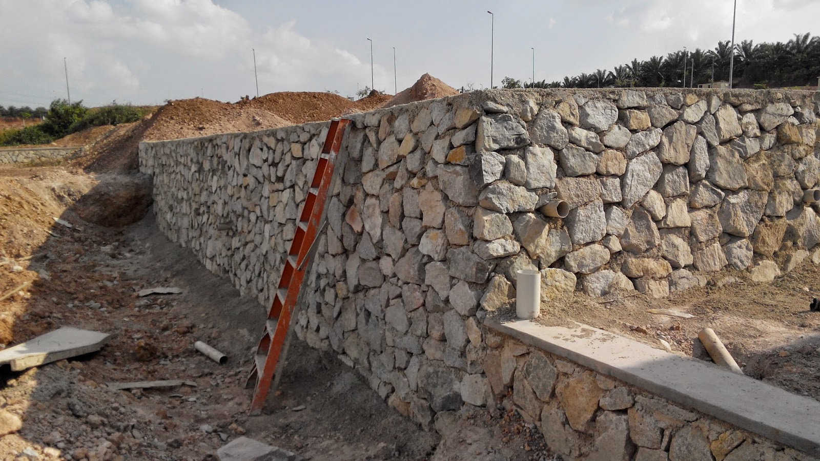 elsad teguh enterprise retaining  wall 