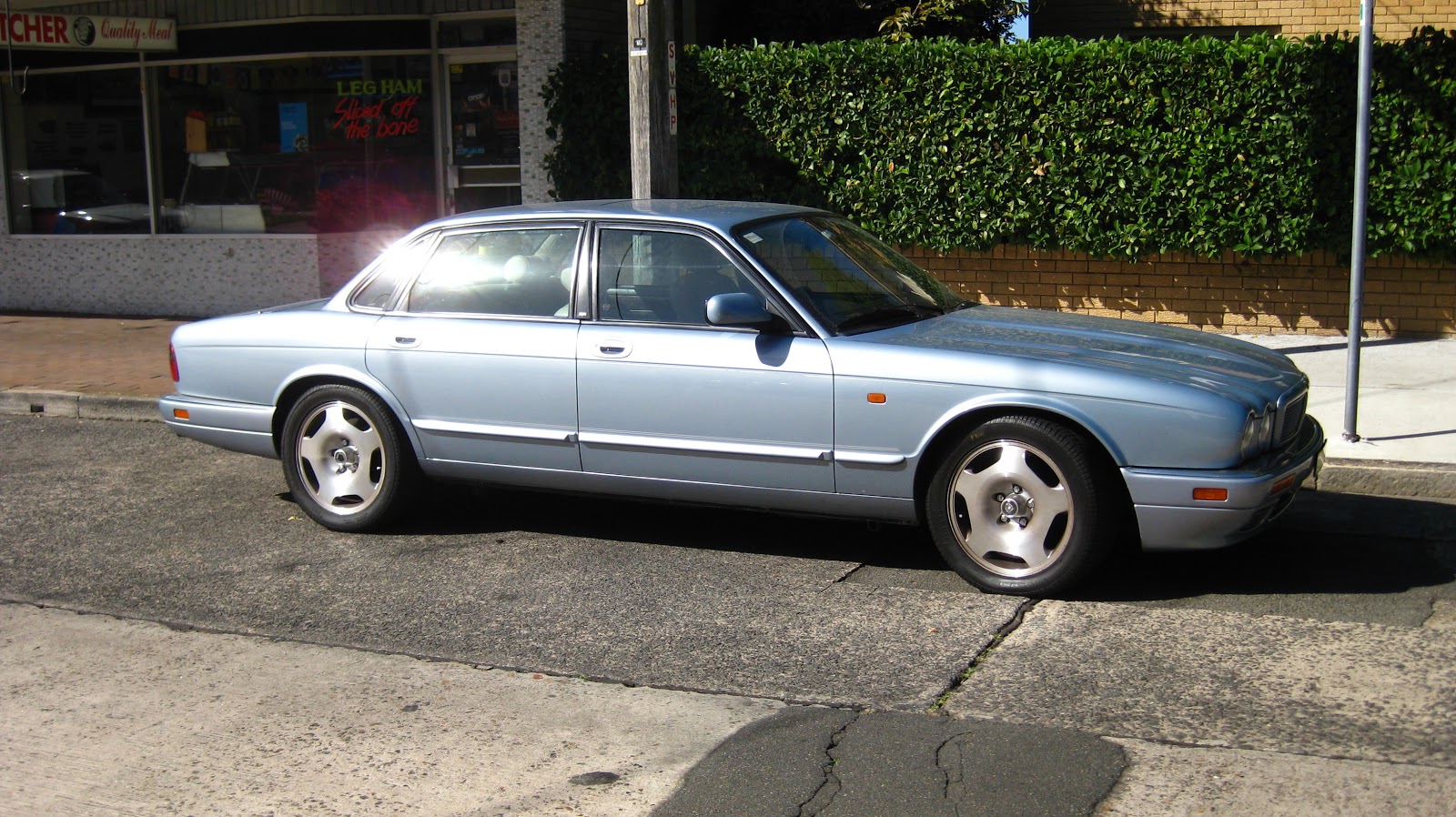 Aussie Old Parked Cars  1995 Jaguar X300 XJR