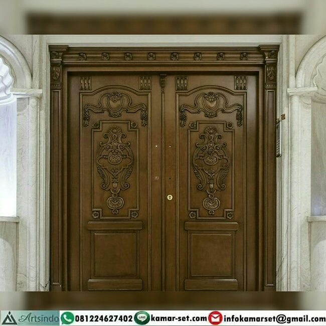 Model Pintu  2 Daun Yang Unik  Pintu  Rumah Warna Coklat 