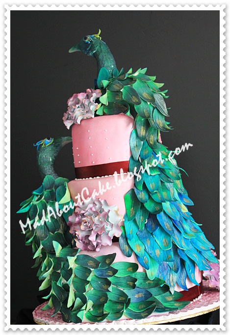 Indian Wedding Cake Inspired by Peacock