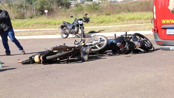 TRÁGICO: Acidente entre motocicletas deixa quatro pessoas em estado grave