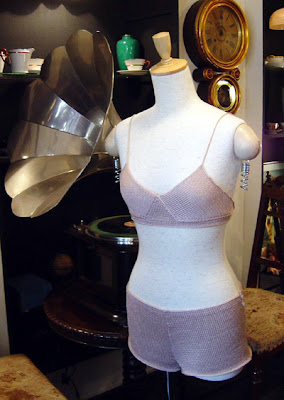 1930's Knitting - Bar & Panties free pattern