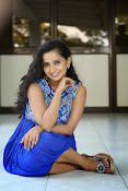 Ishika Singh Latest Glamorous Photos-thumbnail-42