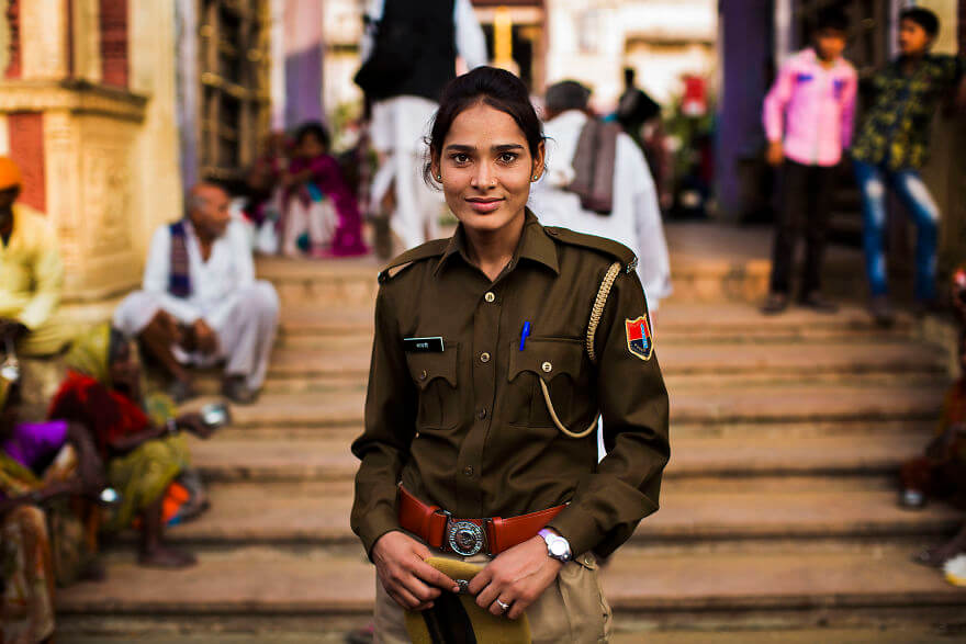 This Photographer Took Pictures Of Women From All Over The World. You'll Be Amazed By Their Beauty And Uniqueness! - Pushkar, India