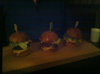 Stitch and Bear - La Brasserie - Sliders