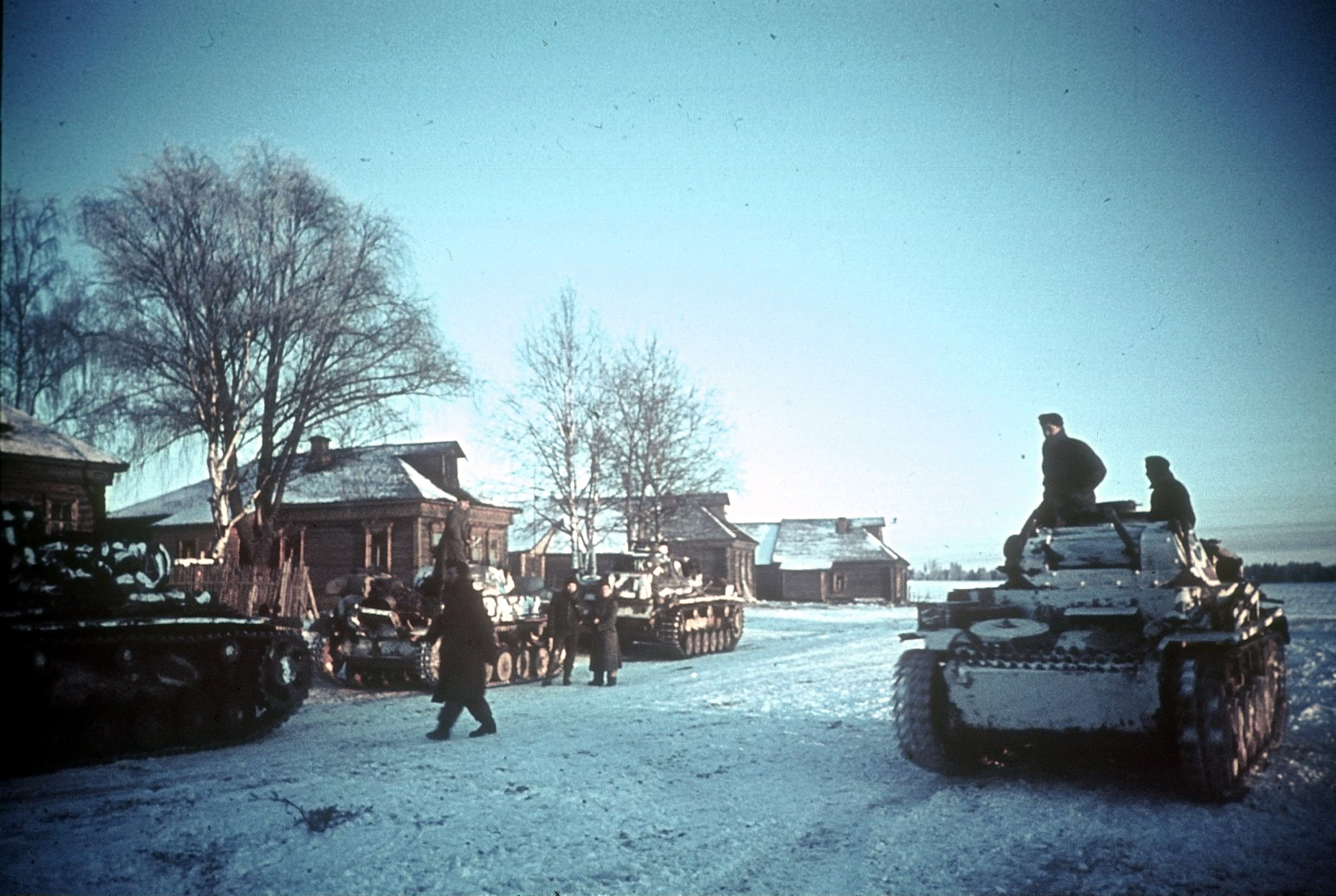 Наступление вермахта на москву. 10 Танковая дивизия вермахта под Москвой. 11 Танковая дивизия вермахта под Москвой 1941. Танковые дивизии вермахта 1941. Битва за Москву танки вермахта.
