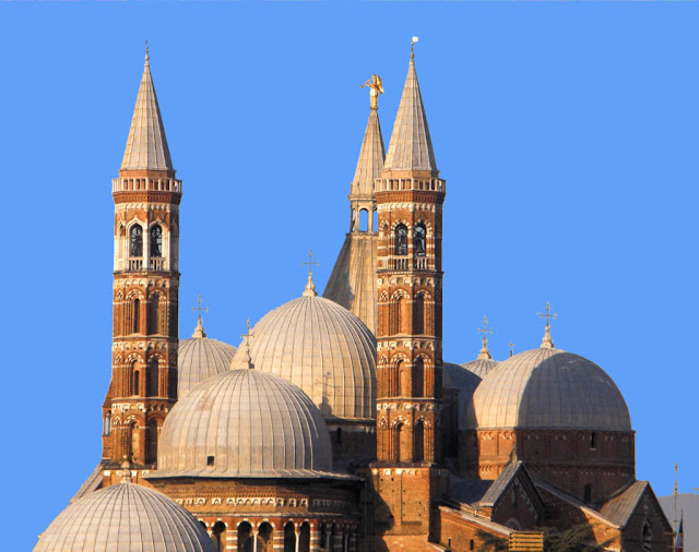 Basílica de Santo Antonio, Padova, Itália.