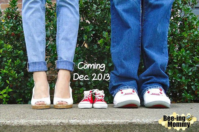 pregnancy announcement, pregnancy announcement ideas, baby announcements, pregnant, pregnancy, announcing baby, how to announce pregnancy, unique baby announcement, cute baby announcement, babies, coming soon, shoe announcement, baby shoe, baby shoe announcement, cute baby announcement, expecting