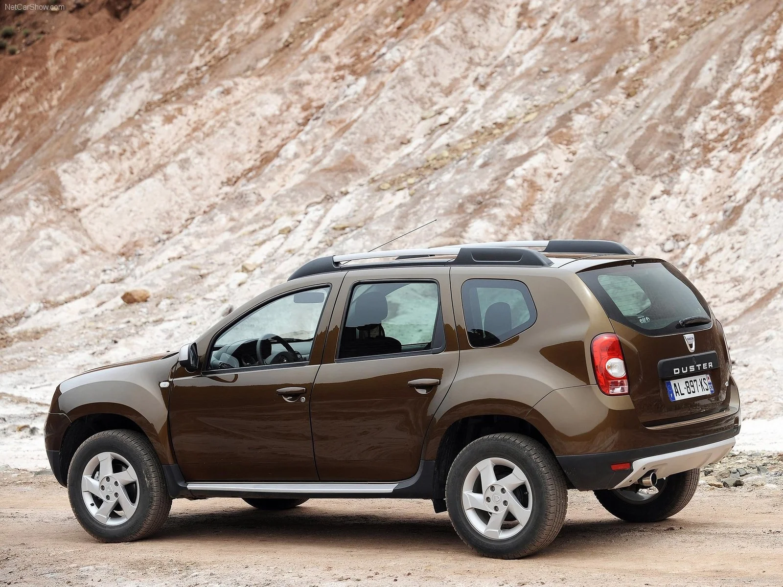 Hình ảnh xe ô tô Dacia Duster 2011 & nội ngoại thất