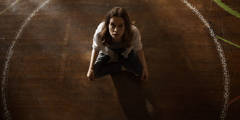 a dark song review