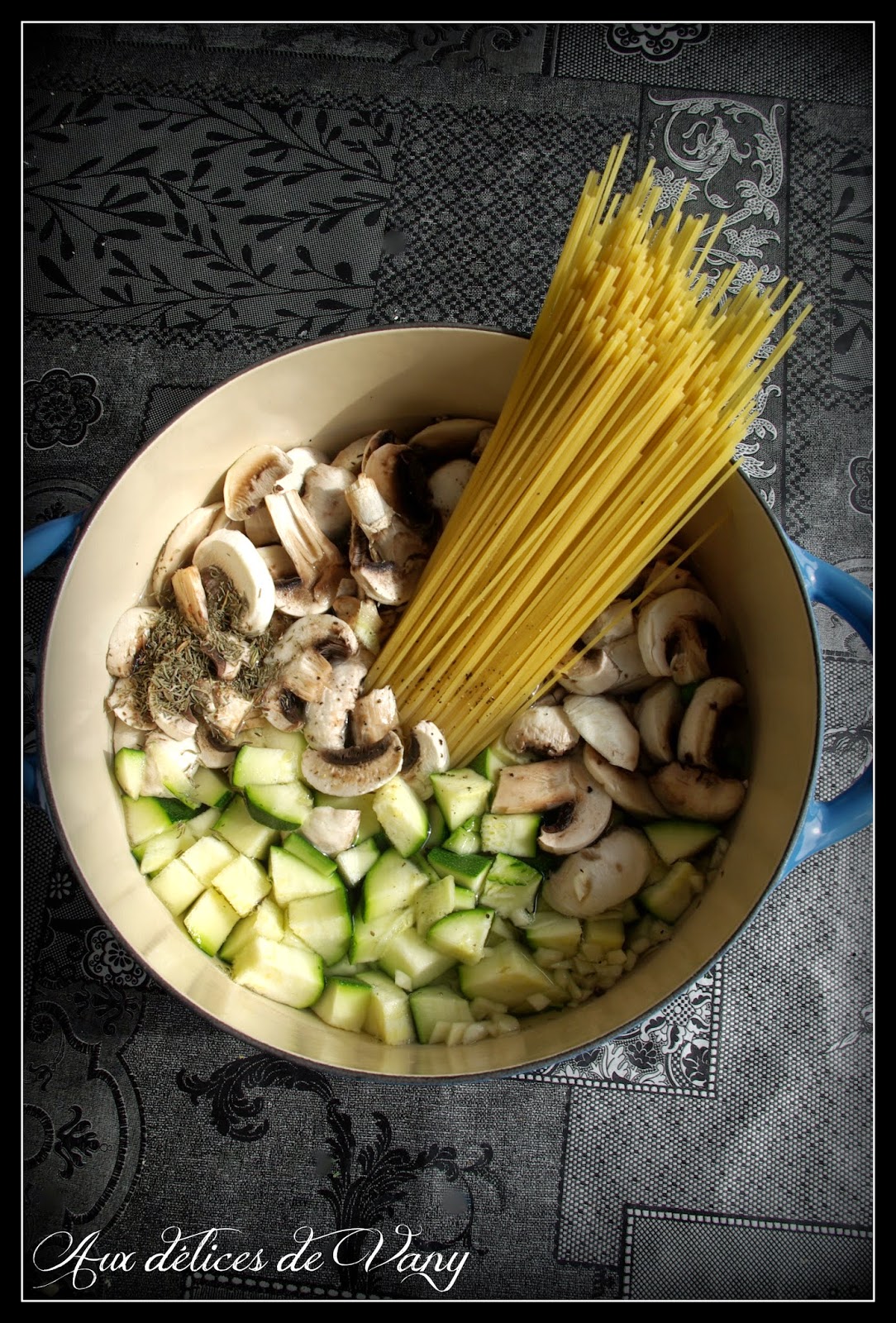 One Pot Pasta Courgettes Champignons Petits Pois