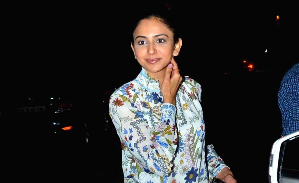 Rakul Preet Singh Seen Without Makeup Real Face In Mumbai