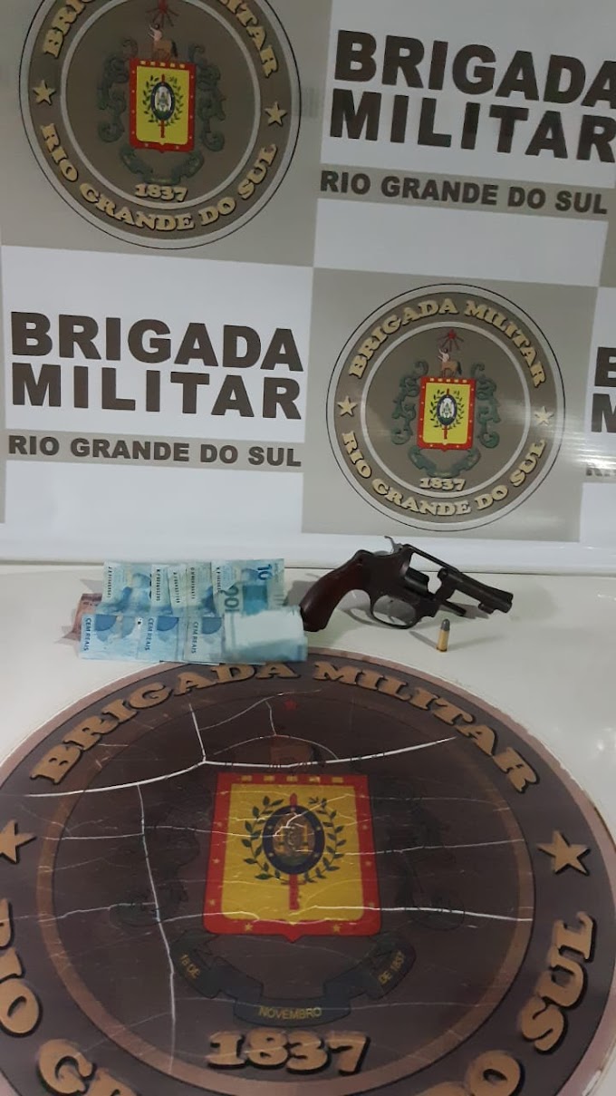 Brigadianos do 17º recuperam carro roubado e realizam prisão em Gravataí