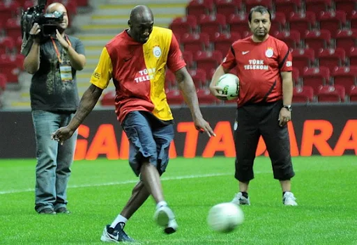 Kobe Bryant attends Galatasaray training