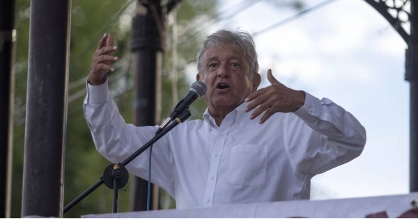 Reitera AMLO, si pierde se va a "La Chingada"