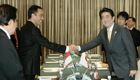 Bertemu Perdana Menteri Jepang, Jokowi Bahas Kerja Sama Maritim