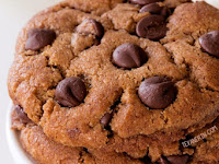 Perfect Paleo Chocolate Chip Cookies (vegan option, grain-free, gluten-free, dairy-free)