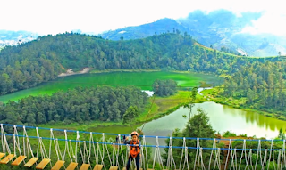 Jembatan Merah Putih Dieng