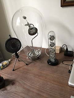 Italy Glass Blow Table Lamp , Retro - Vintage and Antique Table Light With Moving Magnet On The Outside For Adjustable