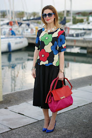 Blackfive floral print cropped blouse,  Le silla shoes, Marc by Marc Jacobs bob's trip to Memphis bag, Fashion and Cookies, fashion blogger