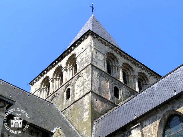 MONTIVILLIERS (76) - Abbaye bénédictine