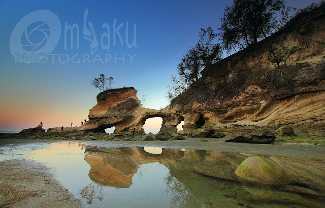 Sunset di pantai Watu Parunu