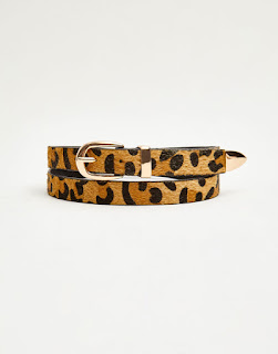 https://www.pullandbear.com/ch/fr/ceinture-l%C3%A9opard-c0p500345035.html?search=leopard&page=1#704