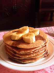 Banana Pancake Recipe  @ http;//Treatntrick.blogspot.com