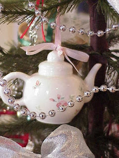 Christmas Tea Pot Picture