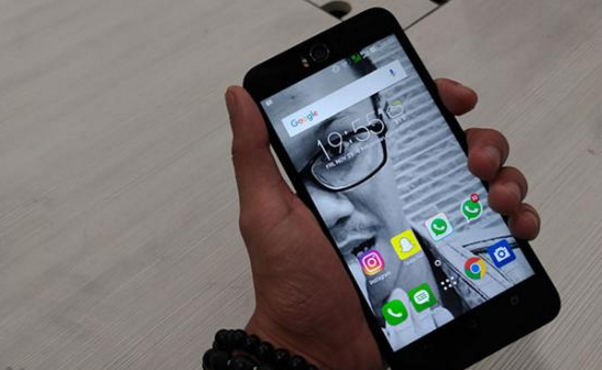Smartphone Asus Zenfone Selfie VS Oppo F1s: Mending Beli yang Mana menurut kamu?