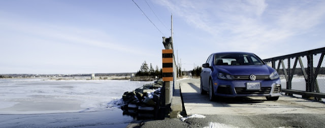 2013 Volkswagen Golf R Rainbow Haven Bridge