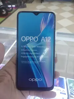 Oppo A12