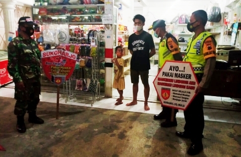  Koramil 03/Bulu Terus  Lakukan Himbauan 5M 