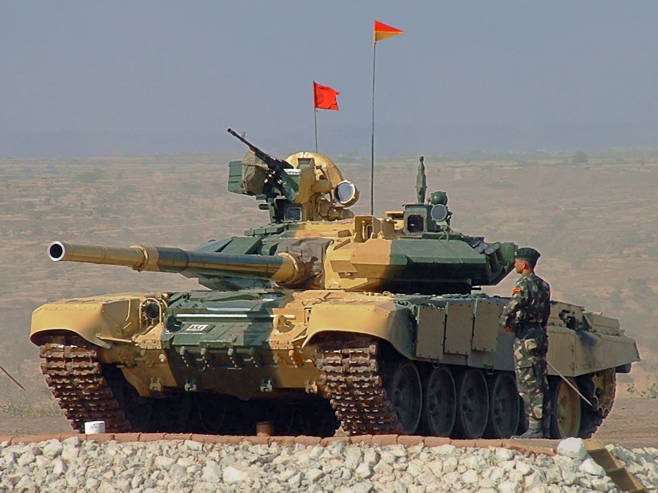 Gambar Mobil Perang Tank Gambar 08