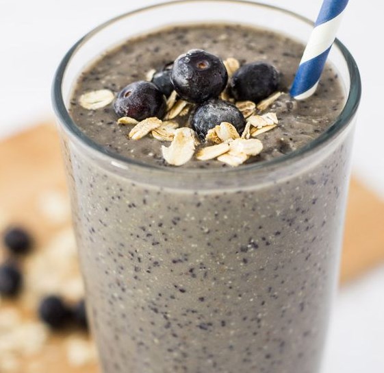 BLUEBERRY BANANA OATMEAL SMOOTHIE #drink #healthydrink