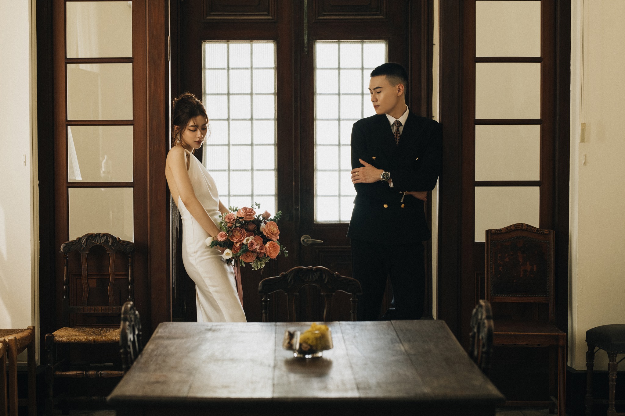 台中自助婚紗攝影作品 | 大柏 Photography X 八田伴伴 手作禮服婚物所 - 台中禮服工作室 / 禮服工作室 / 單租禮服