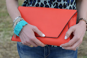 Zara orange clutch, arm candy, Collistar white nail polish, Fashion and Cookies