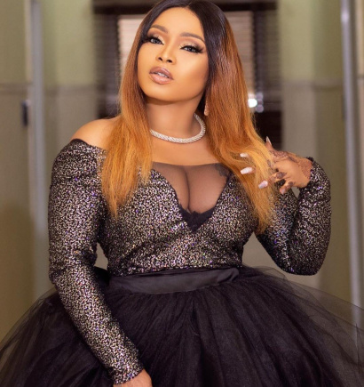 Halima Abubakar launches Fragrance Line (Video)  