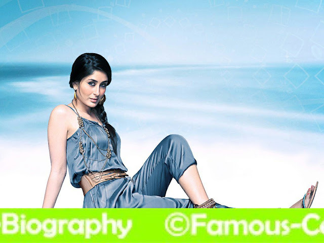 Kareena Kapoor Biography | Family | Education | Married | Photos | Films: