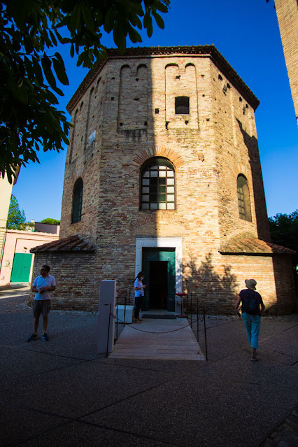 Battistero Neoniano o degli Ortodossi-Ravenna