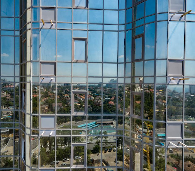Aluminum windows - beautiful and practical