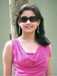 Happy Indian Girl Images, Simple Girl Image Photos, Cute Kerala Girl Images