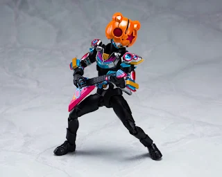 REVIEW SHFiguarts Kamen Rider Punk Jack Monster Form/Beat Form, Bandai